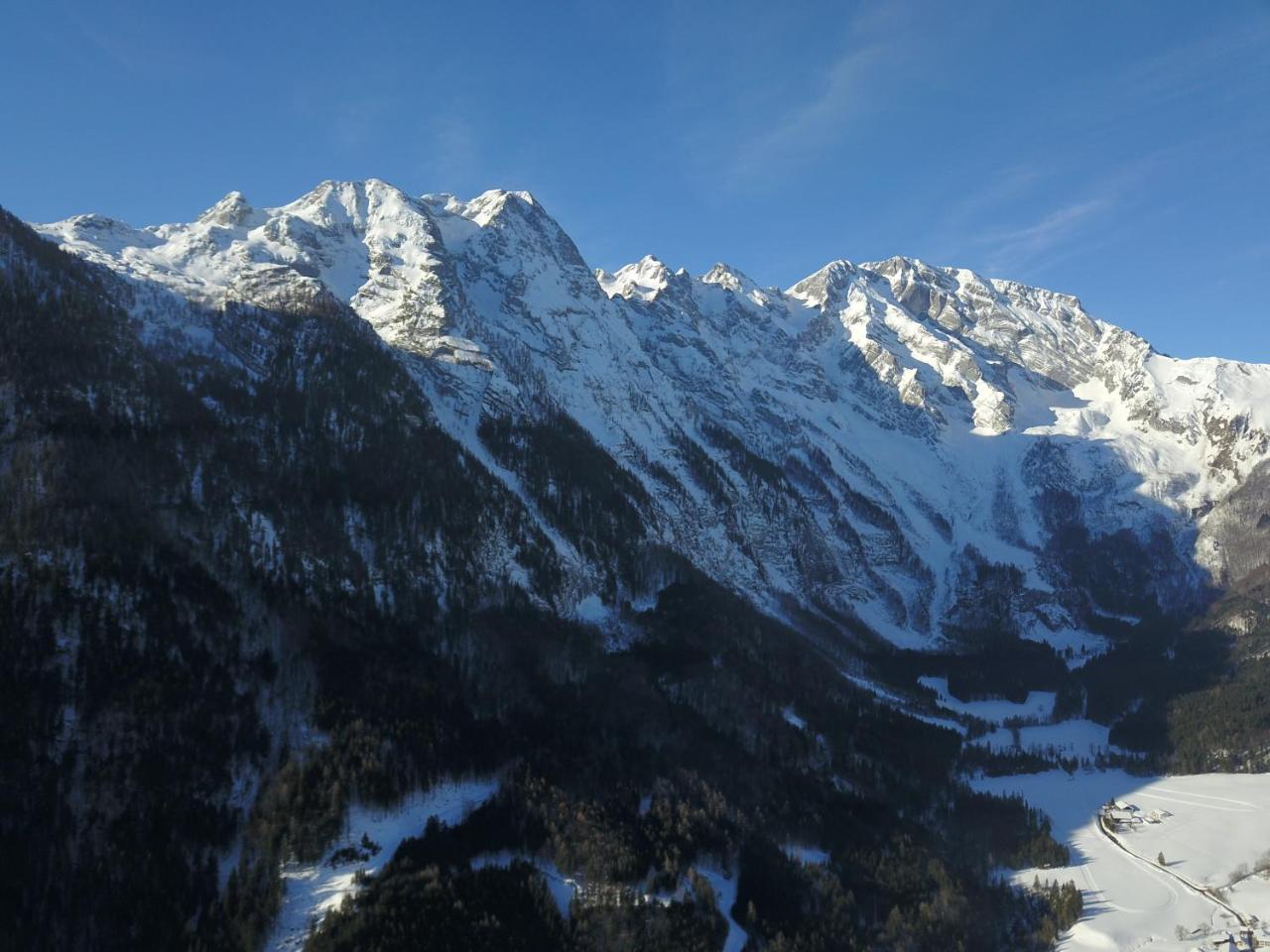 Schöne Aussicht 3*